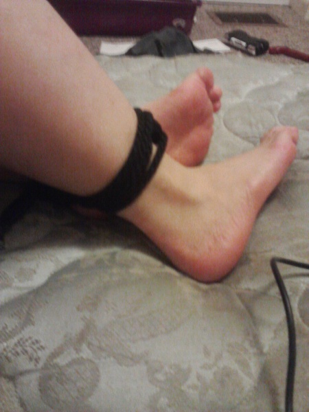 File:RioTDoll - Bound Feet 2.jpeg